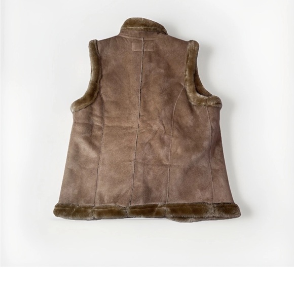 Jaclyn Smith Brown Faux Fur Trim Vest - Picture 5 of 6